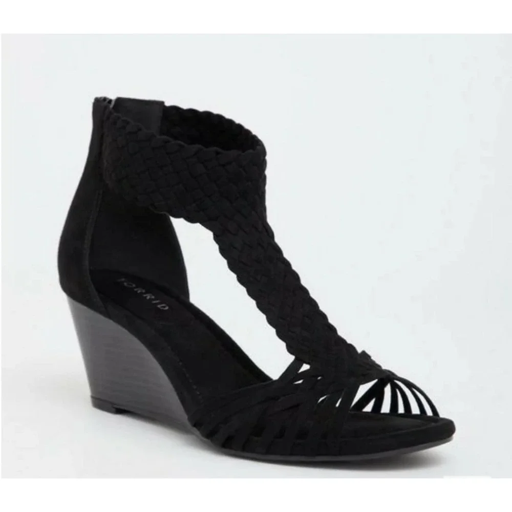 Torrid Braided T-Strap Wedge Sandals Womens 12W Black Faux Suede Boho 11401924